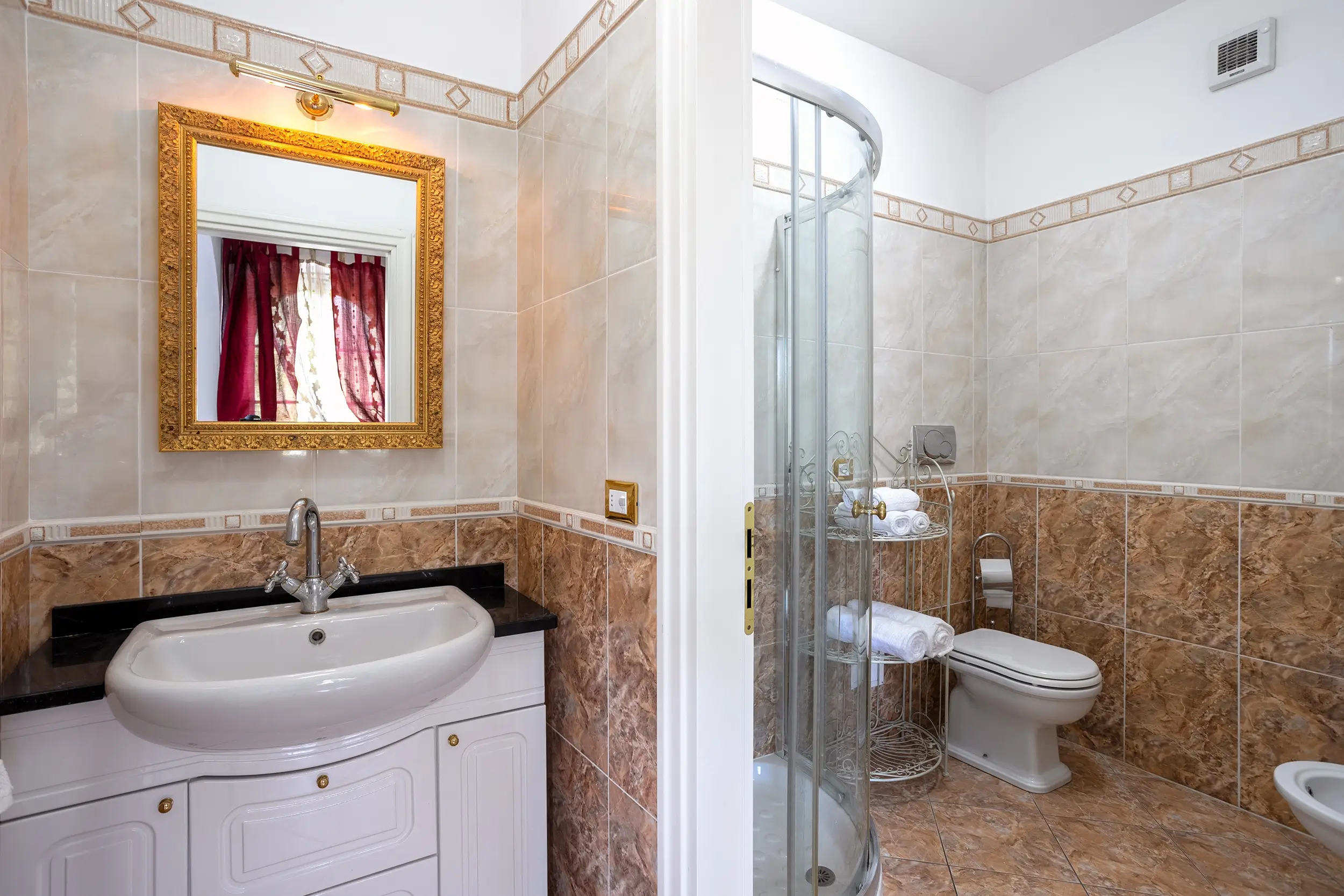 Immagine bagno appartamento Merlot
